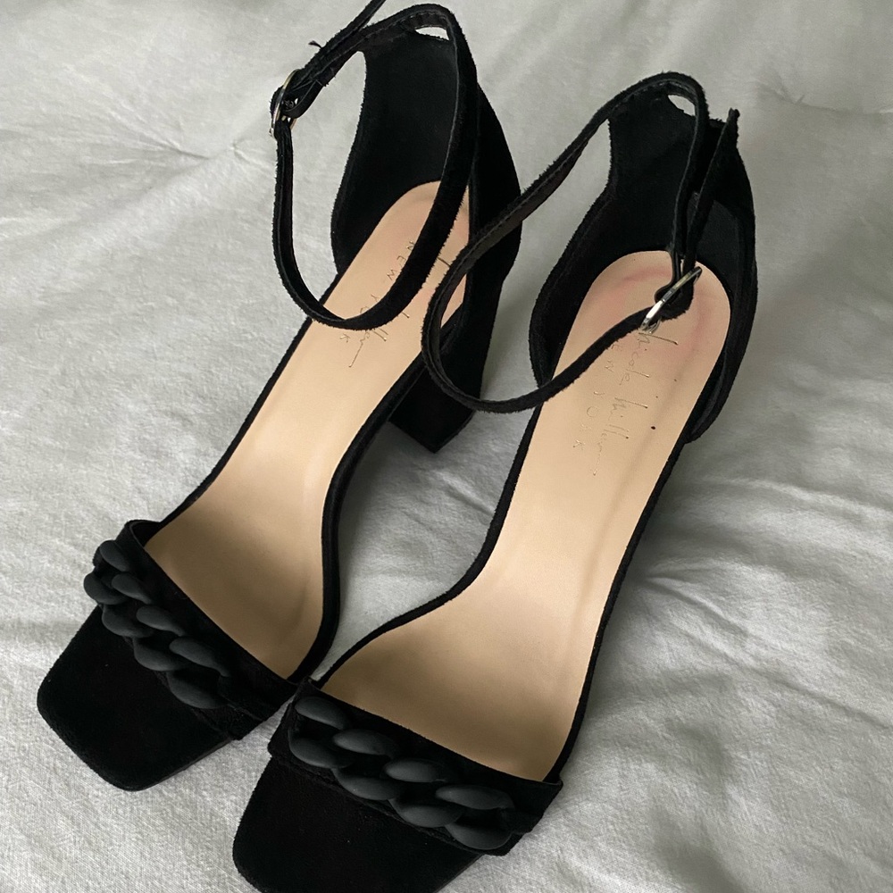 Nicole Miller, 8.5, black heels